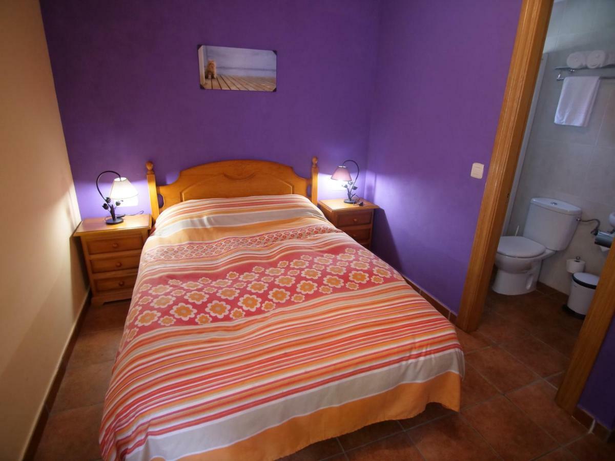Albergue De Portilla Portilla de la Reina ภายนอก รูปภาพ