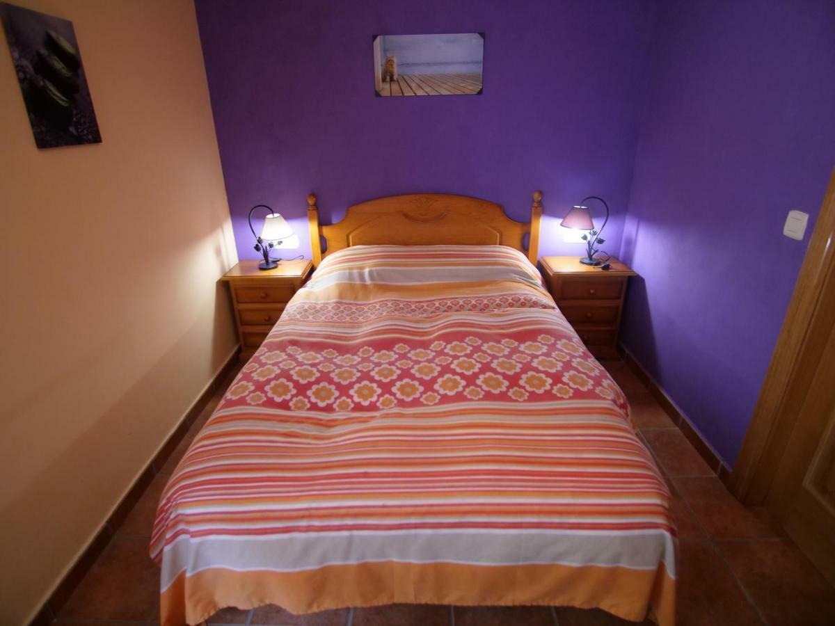 Albergue De Portilla Portilla de la Reina ภายนอก รูปภาพ